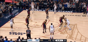 电子png游戏梯云纵！亚历山大中路突击空中漫步拉杆闪过防守上篮打中