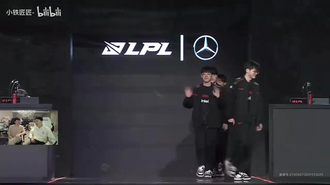 png电子官网管泽元谈Peyz：他真是韩剧里那种少爷 江南区大别墅/打职业请私教