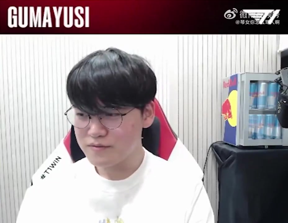 png电子官网Gumayusi：S14冠军皮肤基本确定韦鲁斯，没有再改动了！