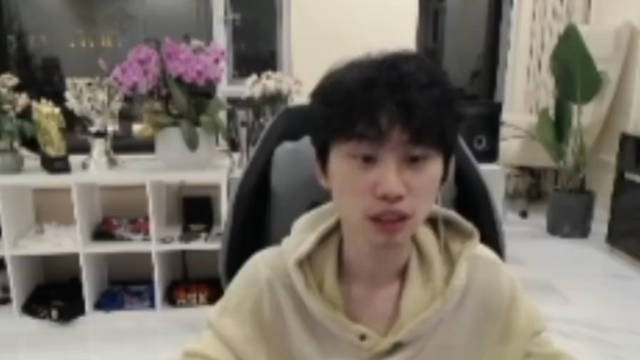 png电子网站Doinb谈FPX转投瓦的原因:我的问题 当年不是十六强 也不会这样子