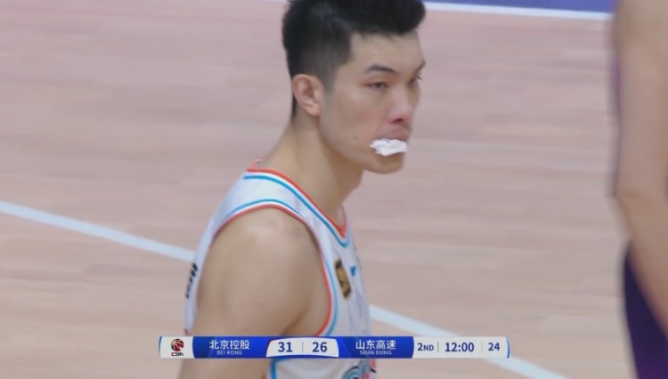 png电子平台郭凯：不管嘴打开了 缝多少针也好 球队的荣誉是第一位的