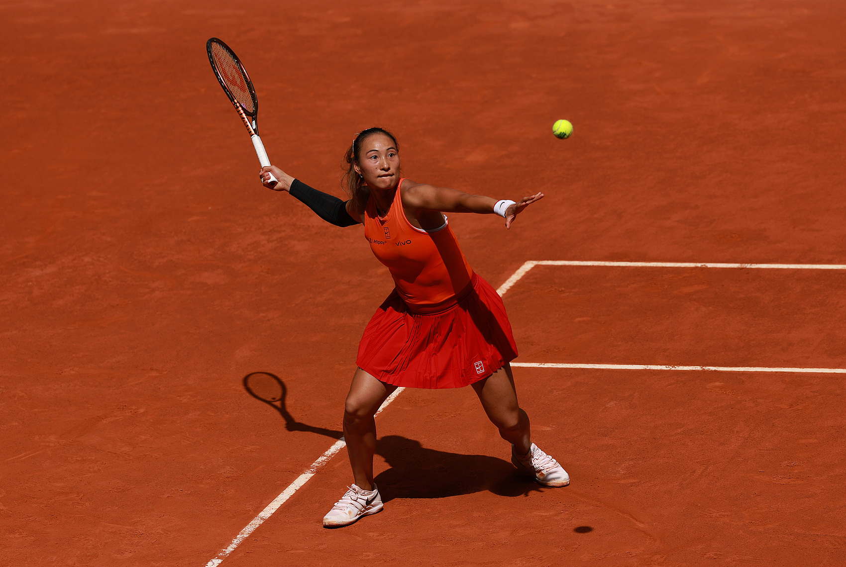 电子png游戏郑钦文职业生涯在马德里大师赛仅1胜4负，是战绩最差的1000赛